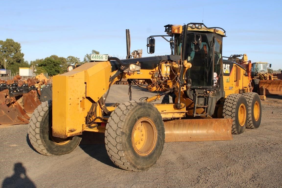 2011 Caterpillar 140m Motor Graders For Sale At $199,000 In New South ...