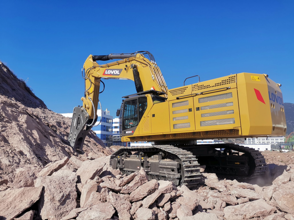 Lovol delivers the heavy hitters in earthmoving image